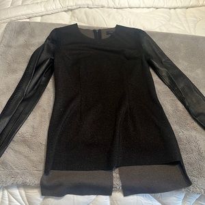 Long sleeve top with leather sleeves